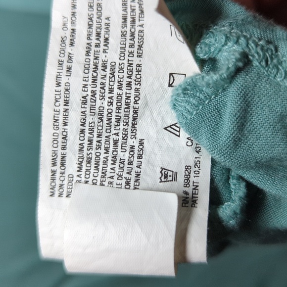 Nine West Green Short-Sleeve Blouse with Flowy Sleeves Women's Size S - Picture 4 of 4